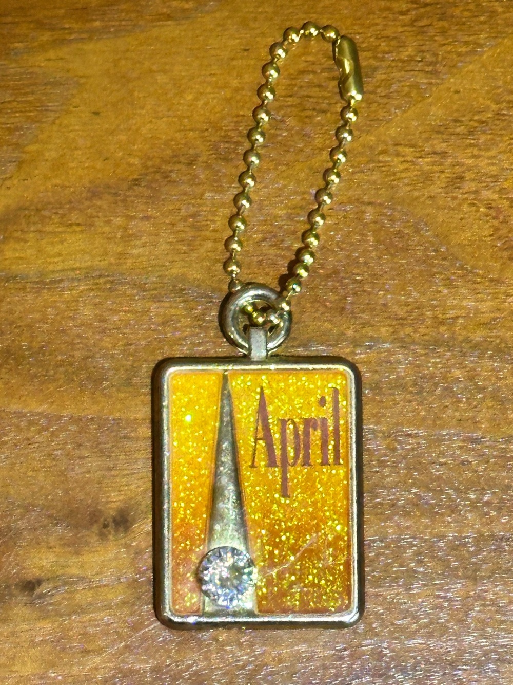 Vintage 1970s Crownmark Zodiac Keychain (April)